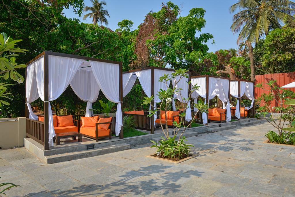 Sinq Beach Resort Calangute Esterno foto