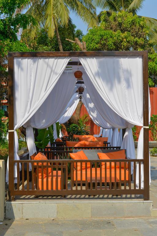 Sinq Beach Resort Calangute Esterno foto